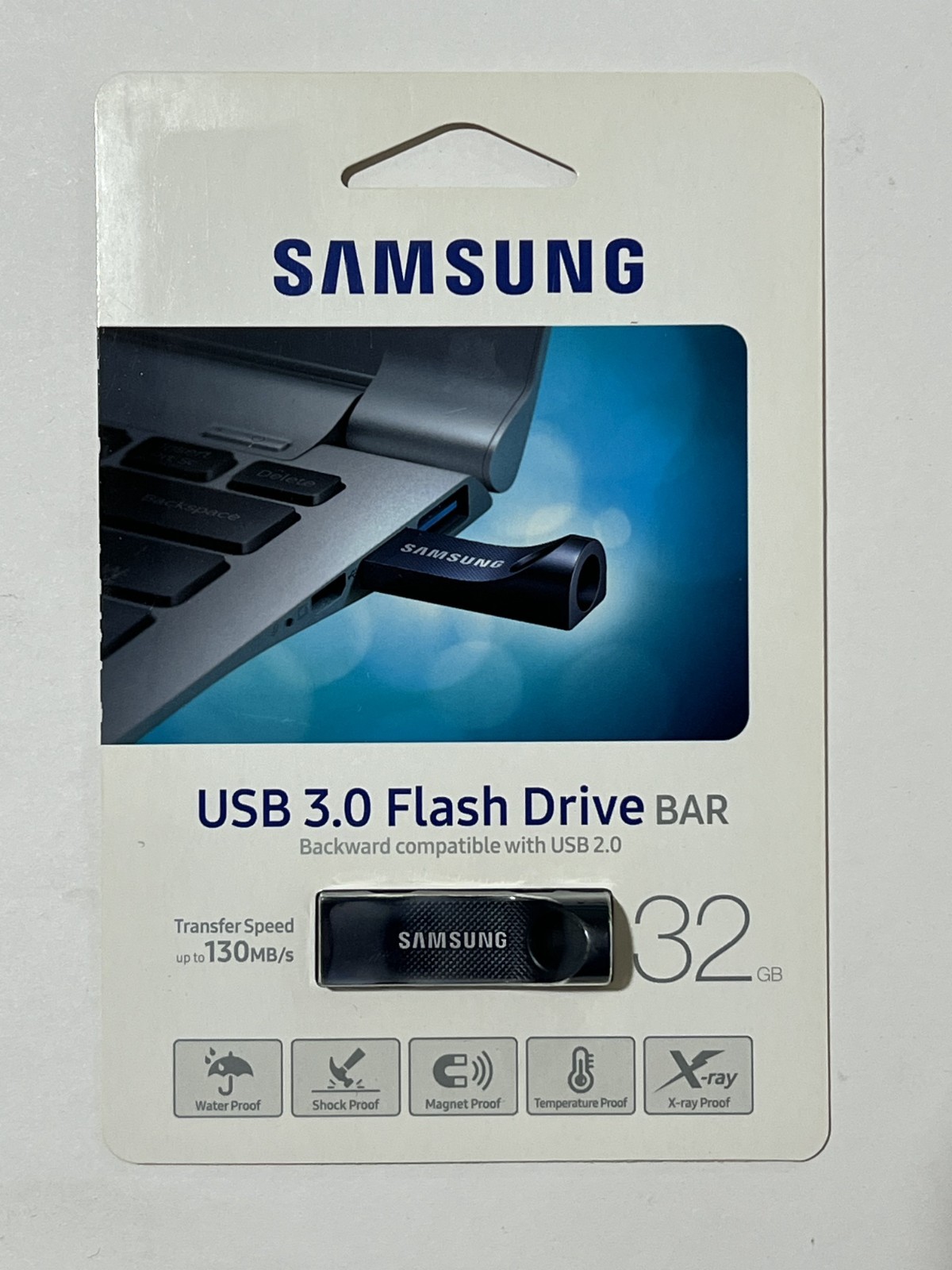 New Samsung 32GB BAR Blue (Plastic) USB 3.0 Flash Drive MUF-32BC/AM