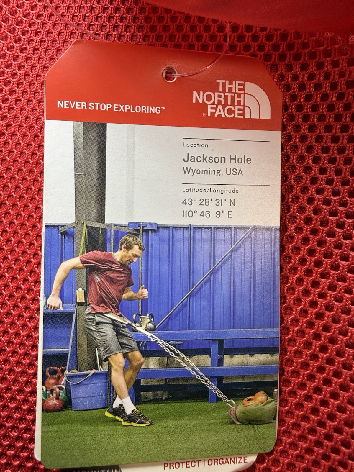 The North Face Mountain Athletics On The Run Bag Red Gray 23L Mesh Pocket