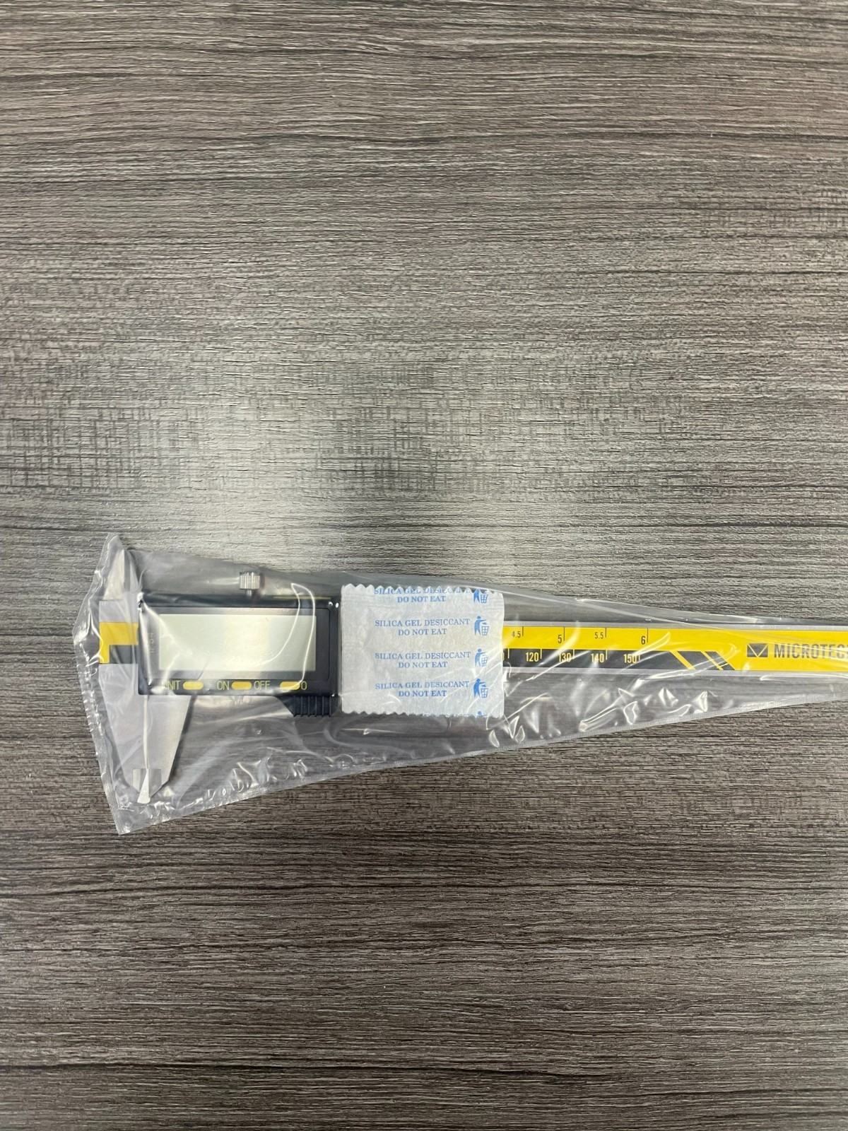 Microtech Big Face Digital Calipers 6 Inch New with Case