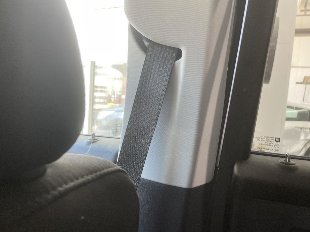 TRAVERSE 2019 Air Shutter 1061607