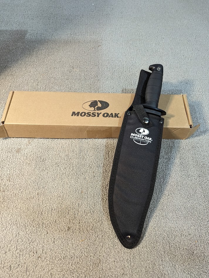 Mossy Oak Overwatch Hunting Knife