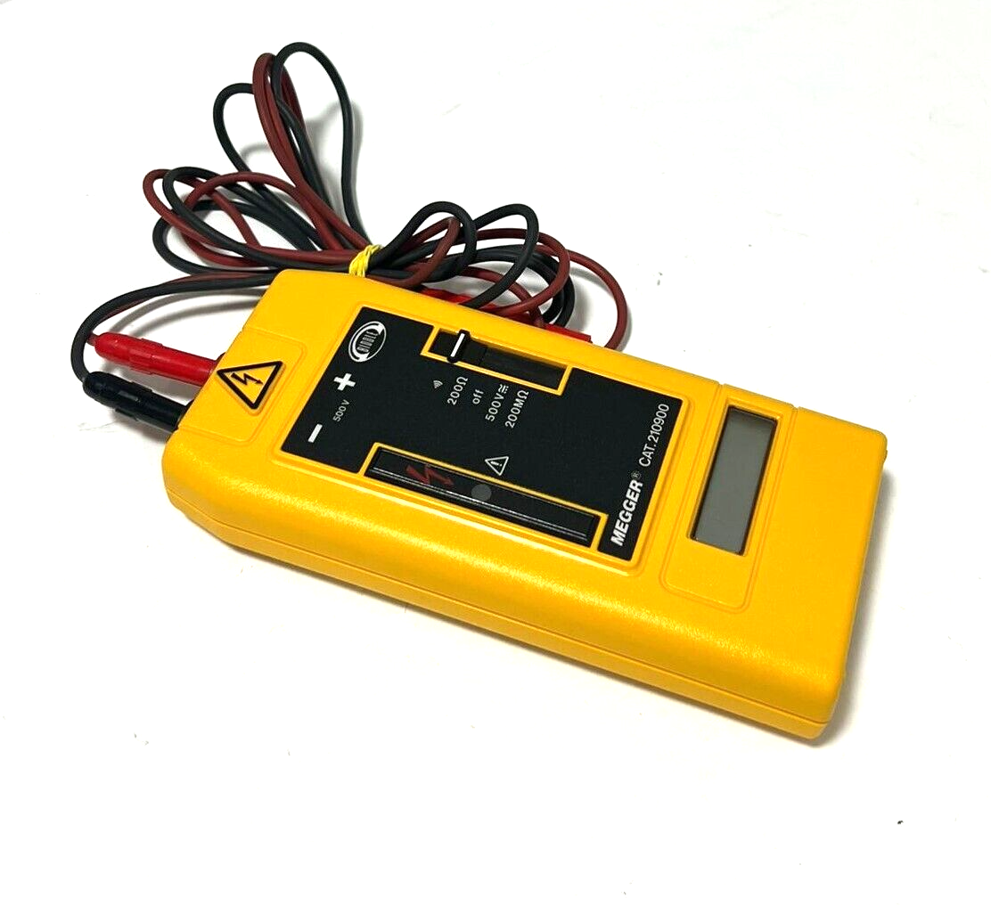 Biddle Industries 500V Voltmeter CAT 210900 Megger