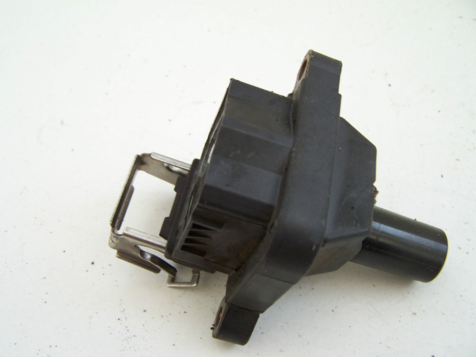 BMW 3 series Saloon Ignition module 0 221 505 004 (1998-2001)