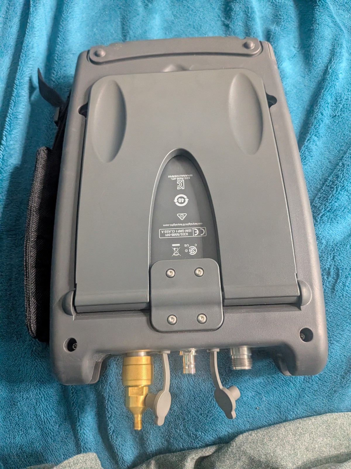 Keysight Agilent Fieldfox N9912A Spectrum Analyzer Generator VNA Meter Cpu2 Cald