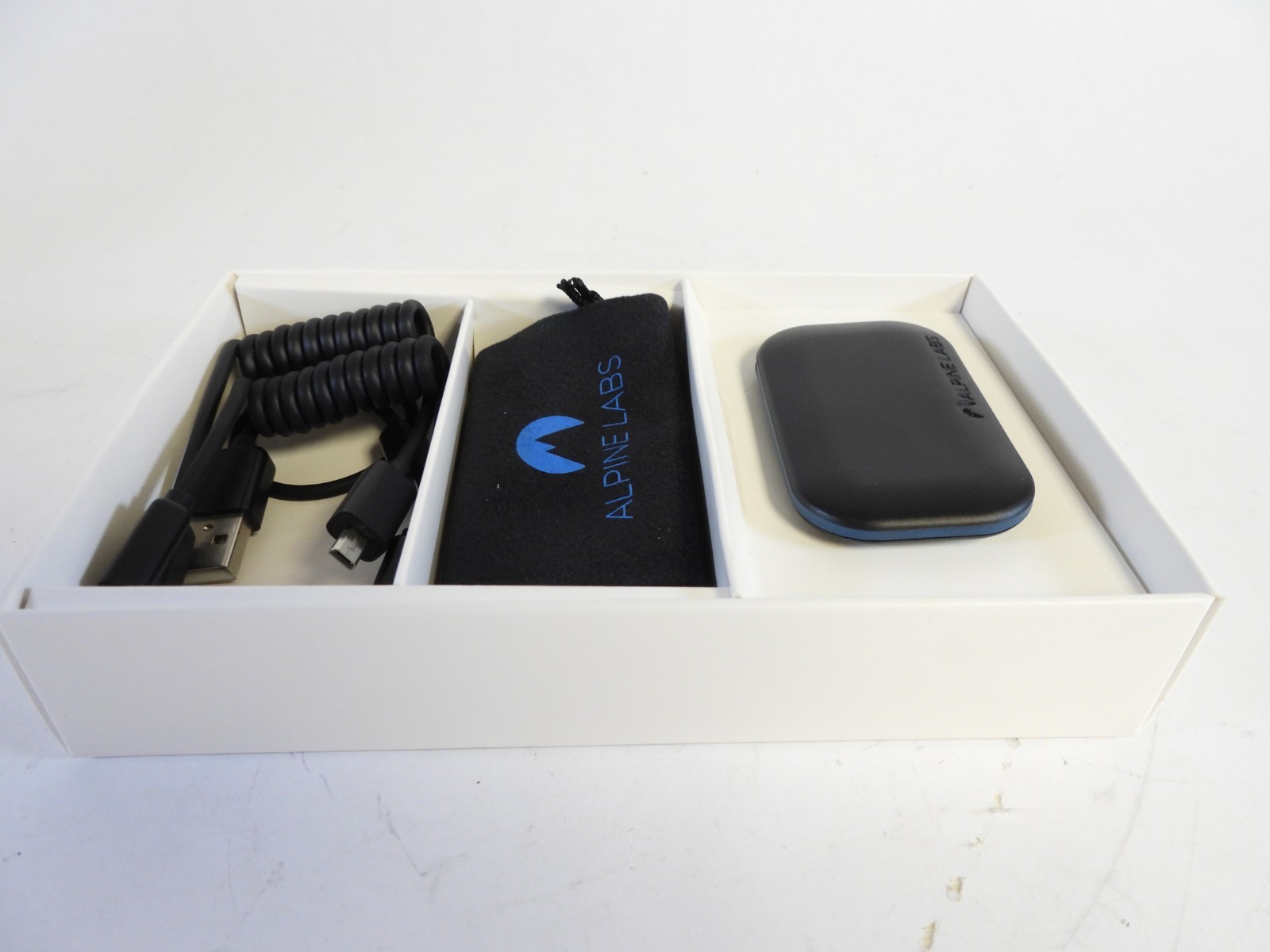 Alpine Labs Pulse Camera Bluetooth remote For Canon/Nikon (NOS)