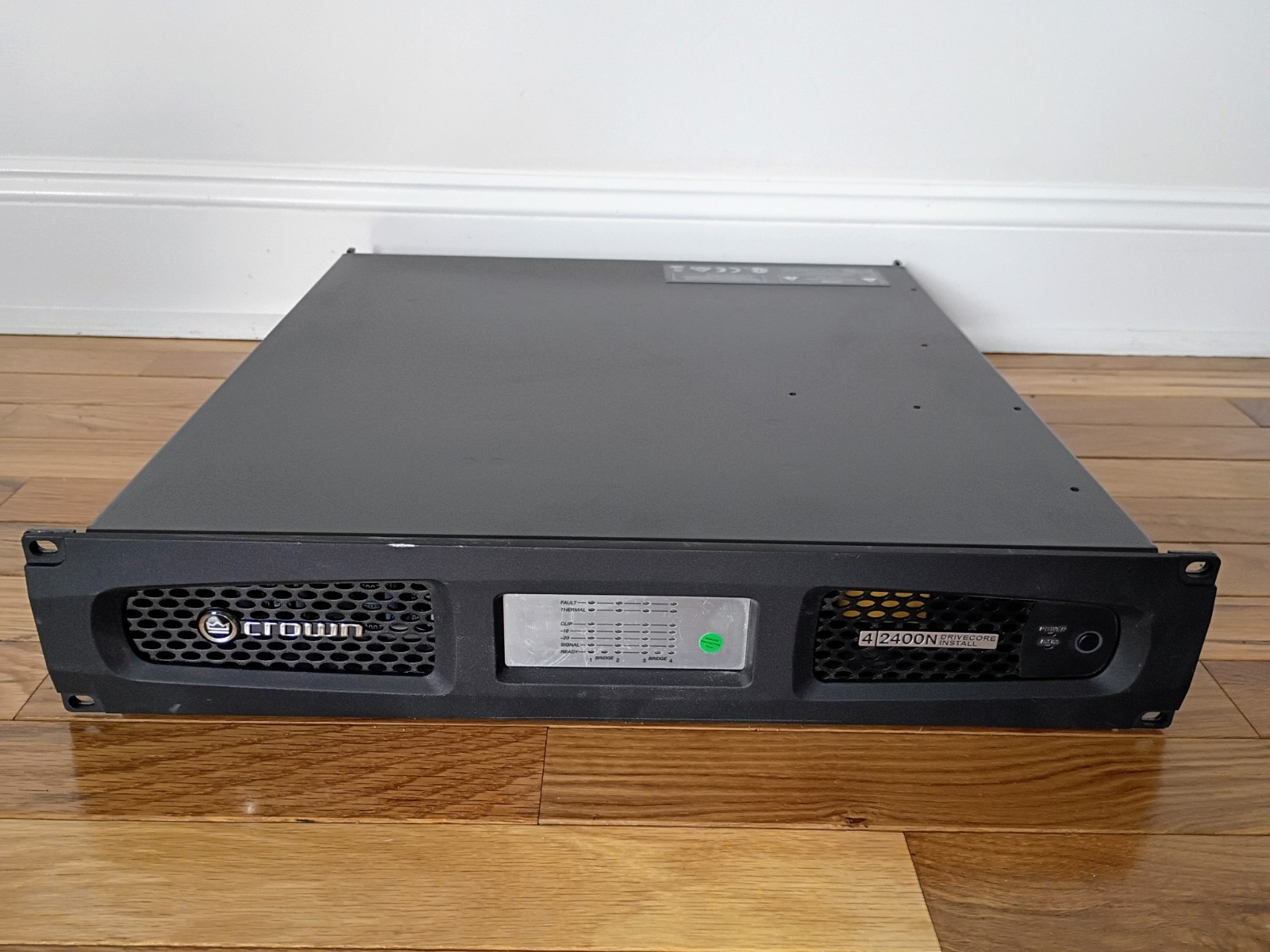 Crown Drivecore Install DCi 4|2400N Power Amplifier w/ BLU link 70V/100V