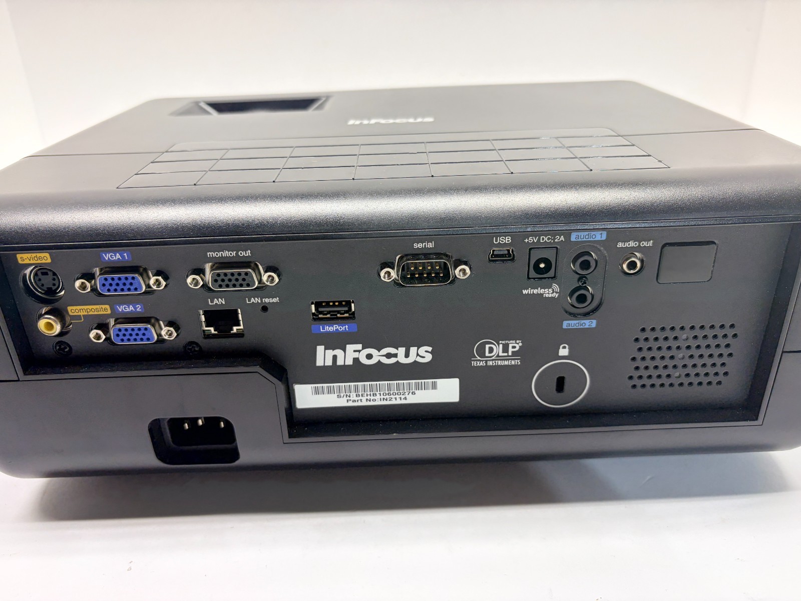 Infocus DPL Projector 3000 Lummus works Great