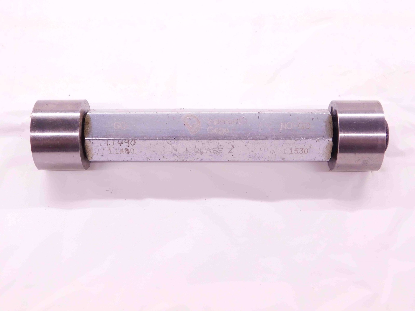 1.1490 & 1.1530 CL Z PIN PLUG GAGE GO NO GO 1.1563 -.0033 1 5/32 29 1.149 1.153