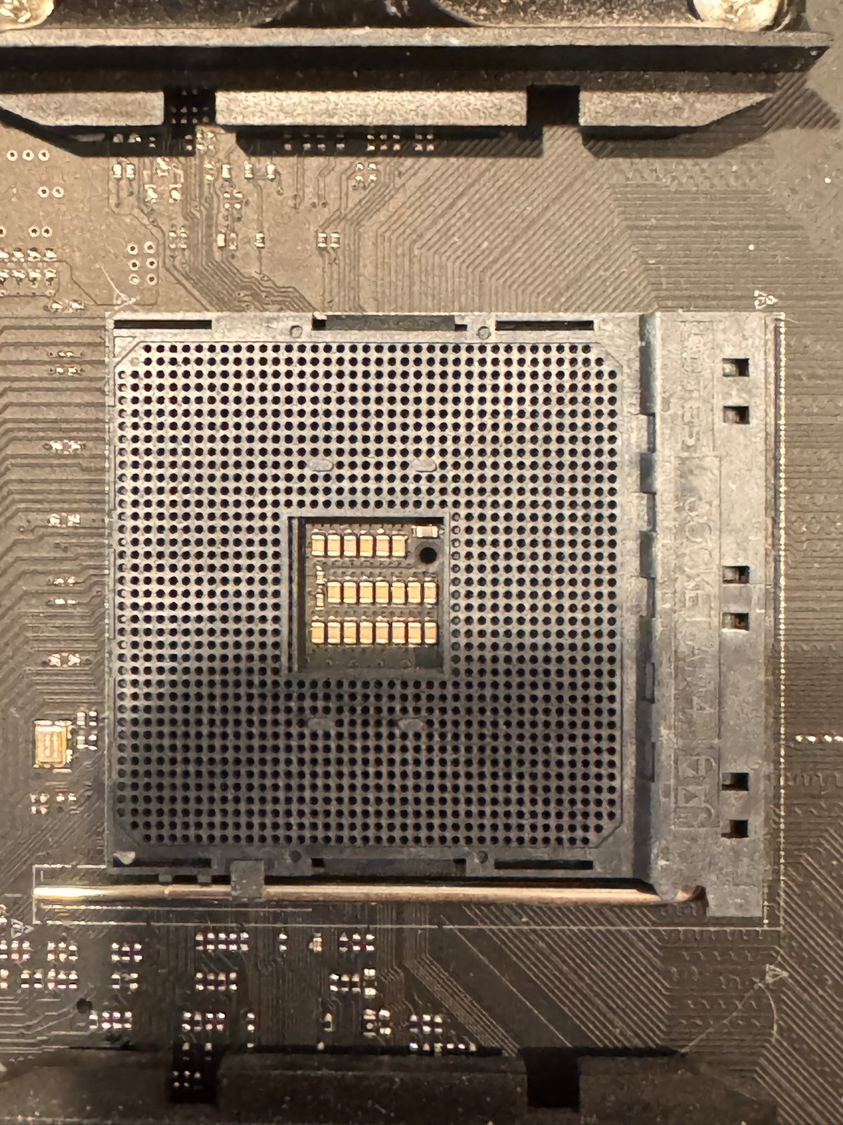 ROG STRIX B550-F GAMING | USED | GOOD CONDITION