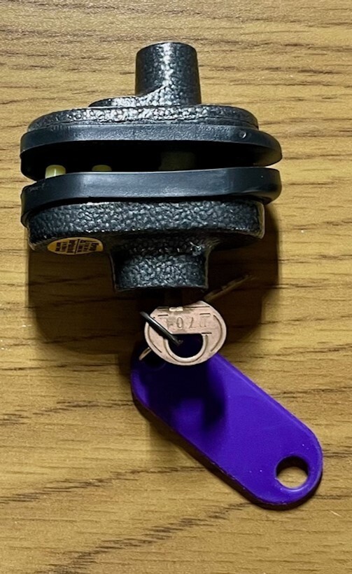 Master Lock Gun Trigger Lock Handguns Rifles Weapons - P704 Key