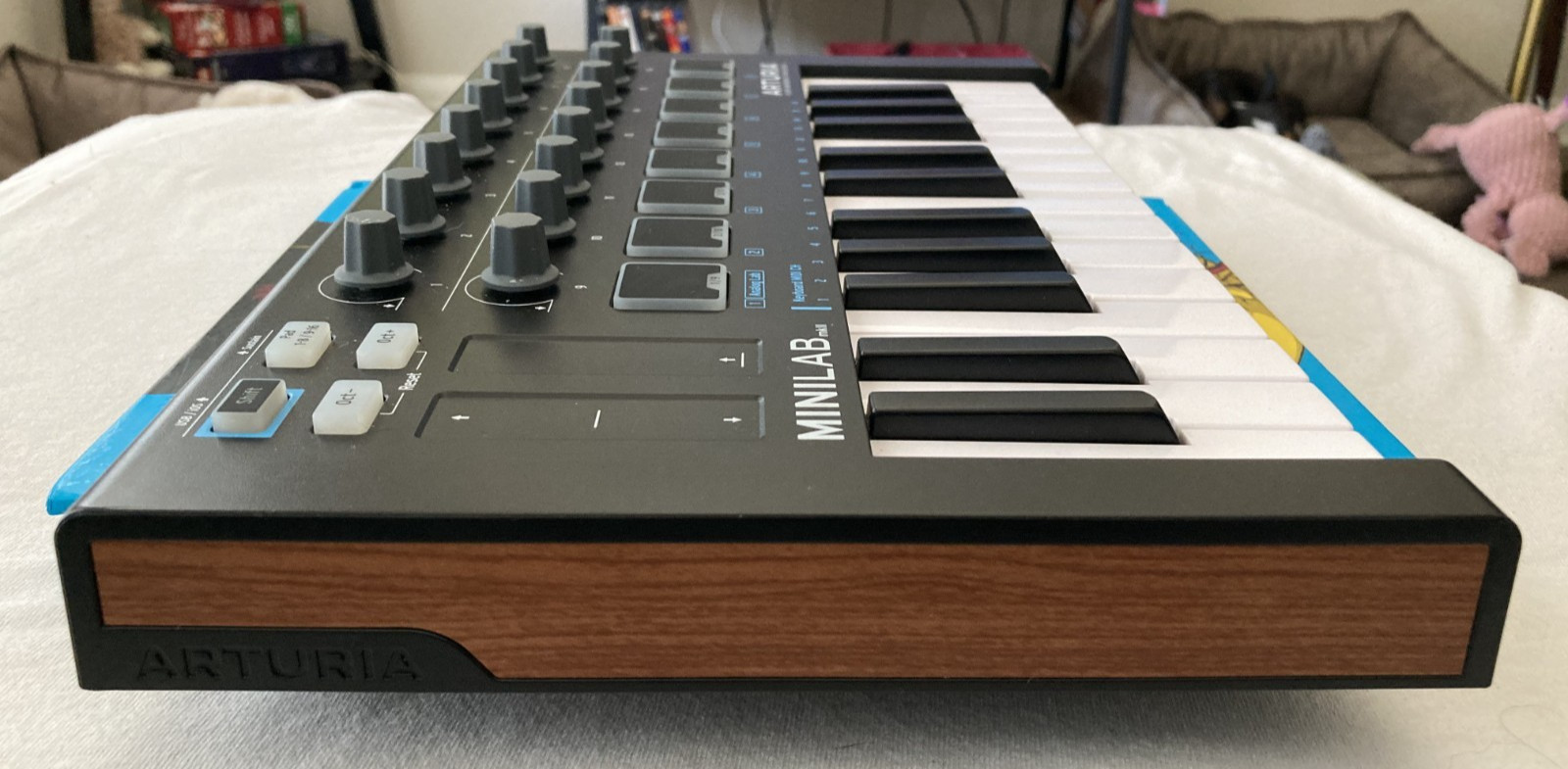Arturia MiniLab MkII 25-Key USB MIDI Keyboard Controller - Tested/Working