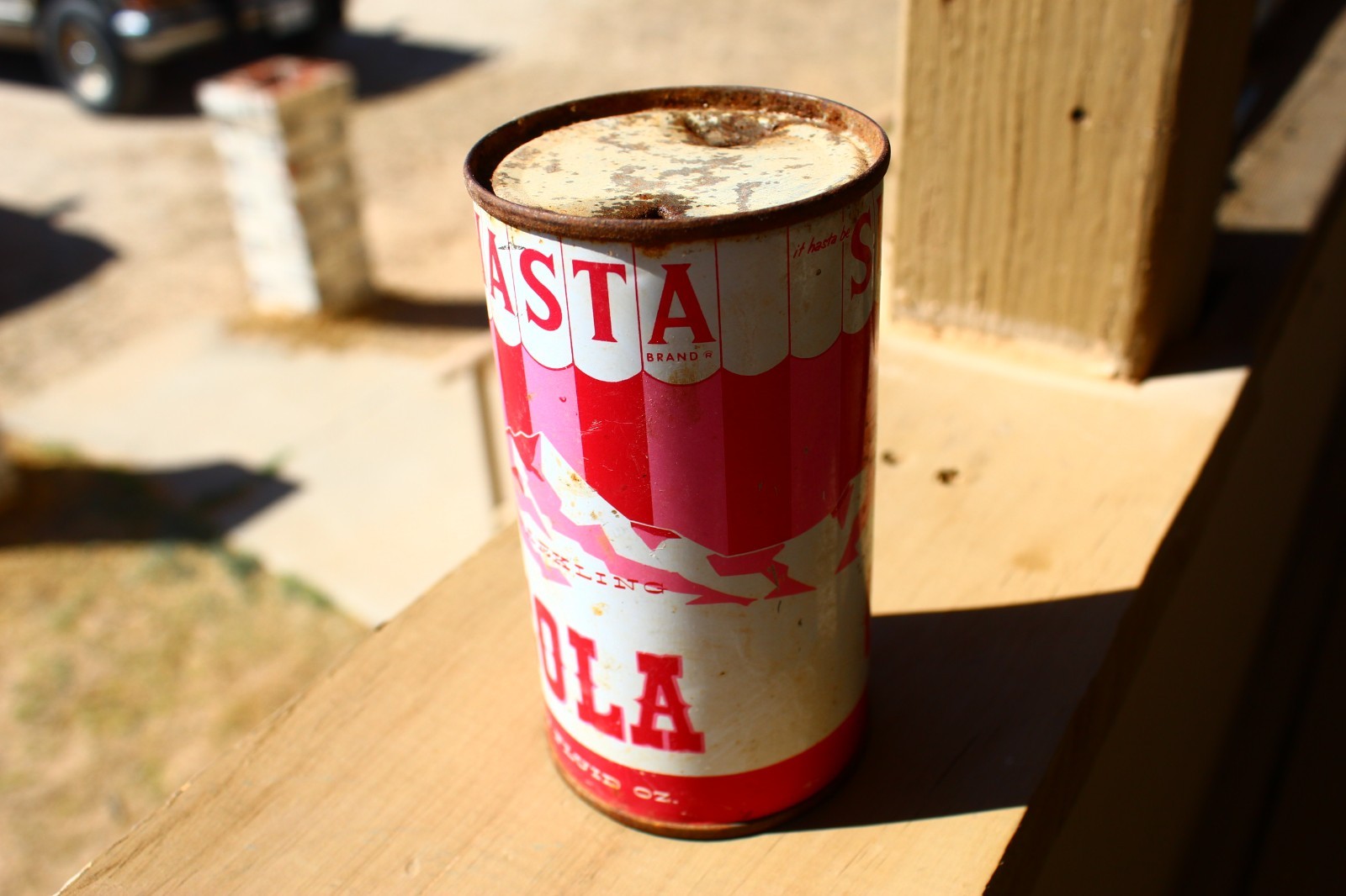 Shasta Cola Empty can 12 fluid ounces