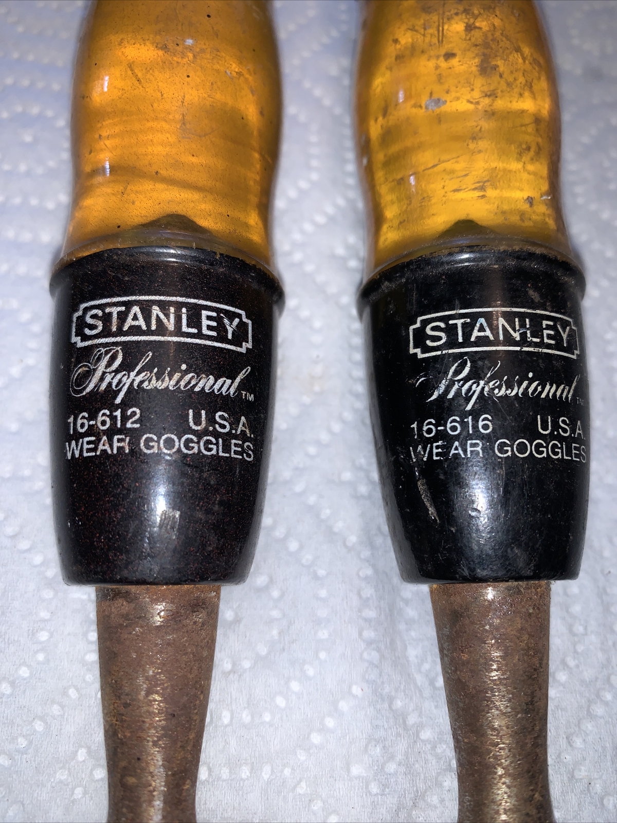 Vintage Stanley Professional 16-616 And 16-612 Chisels