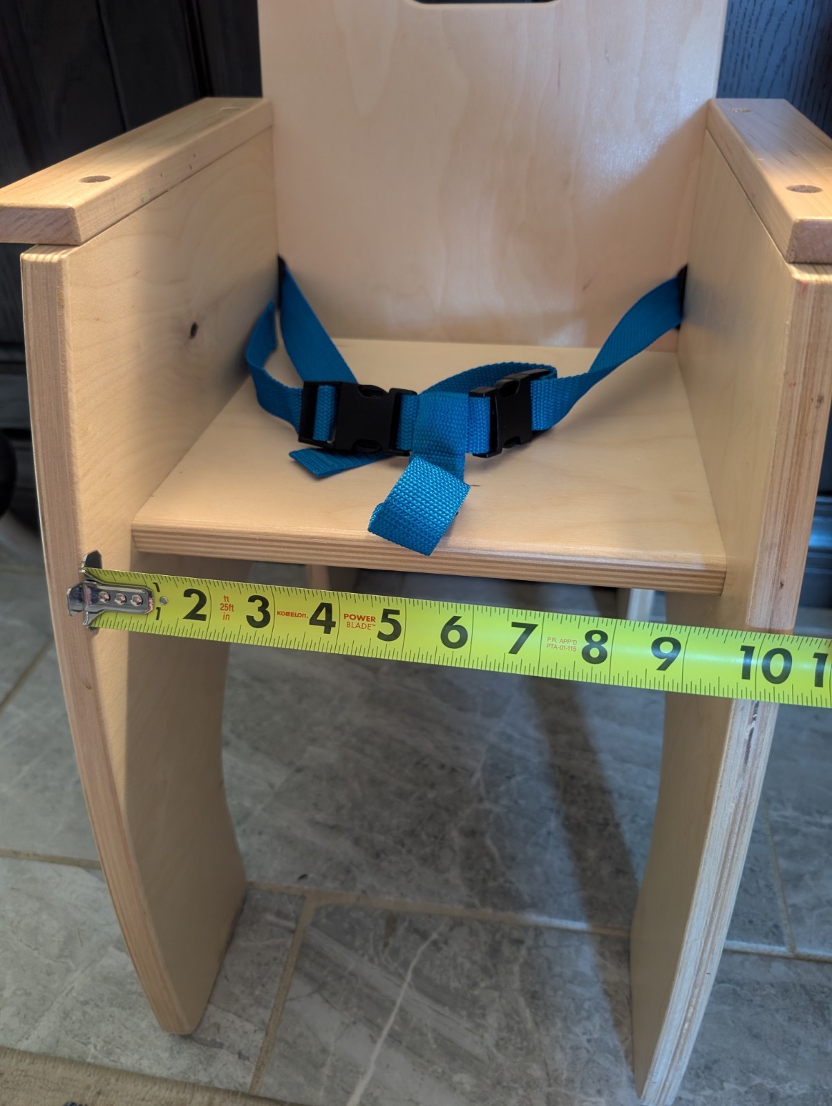 Lakeshore Learning Materials Birch Wood Toddler Chair Kids Furniture 21" X 13"