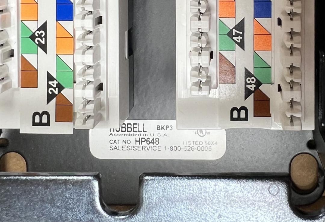 Hubbell HP648 Patch Panel, Category 6, Universal, Black, 48-port CAT6 48P Patch