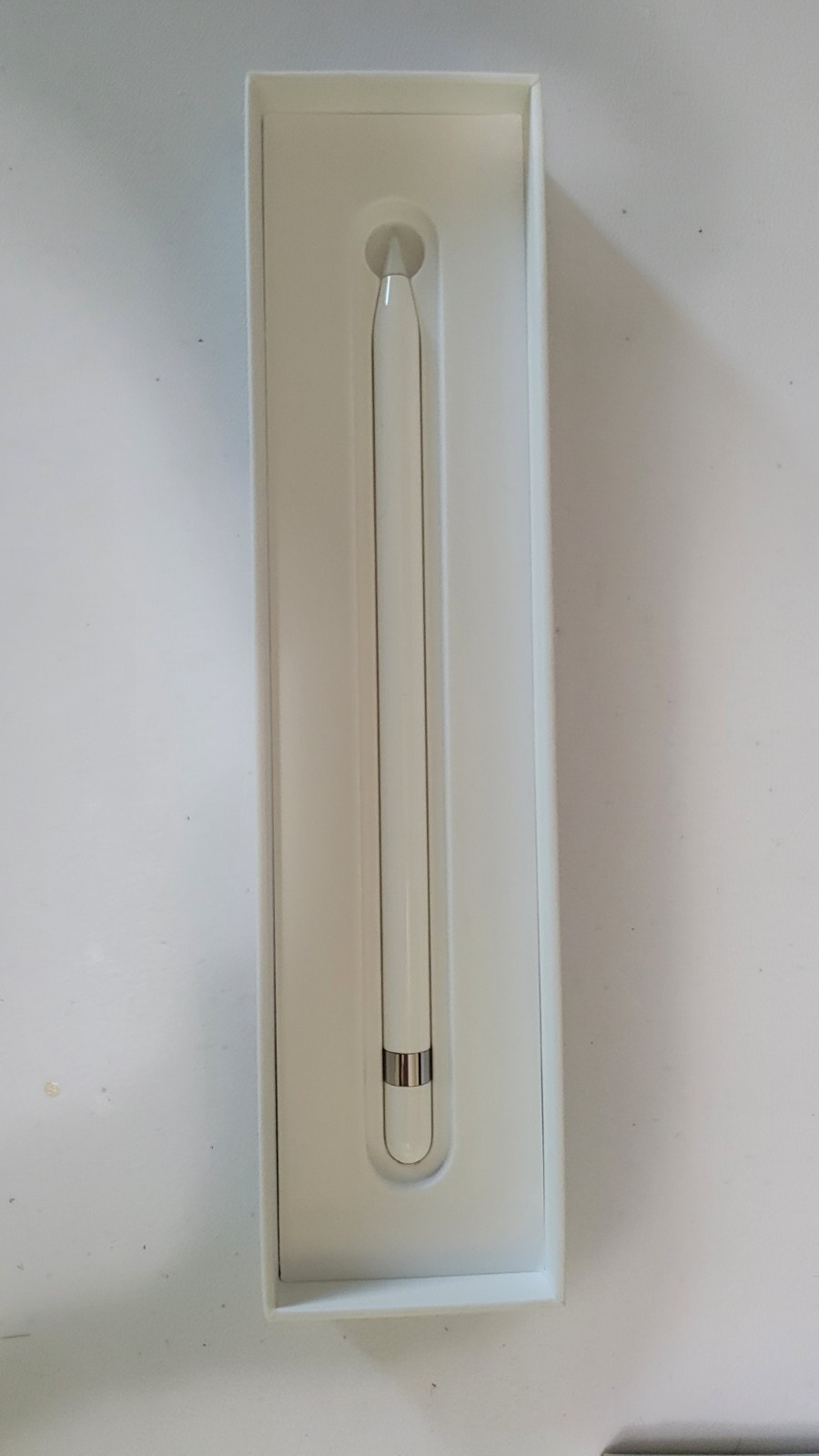 Apple Pencil (1st Generation) Stylus for Apple iPad - White (MQLY3AM/A)