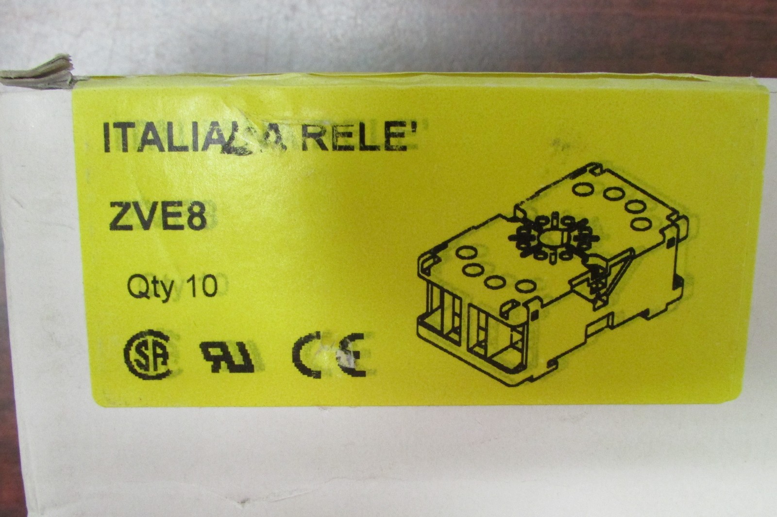 HONEYWELL RE LE ITALIANA RELE ZVE8 10 Amp Relay Base