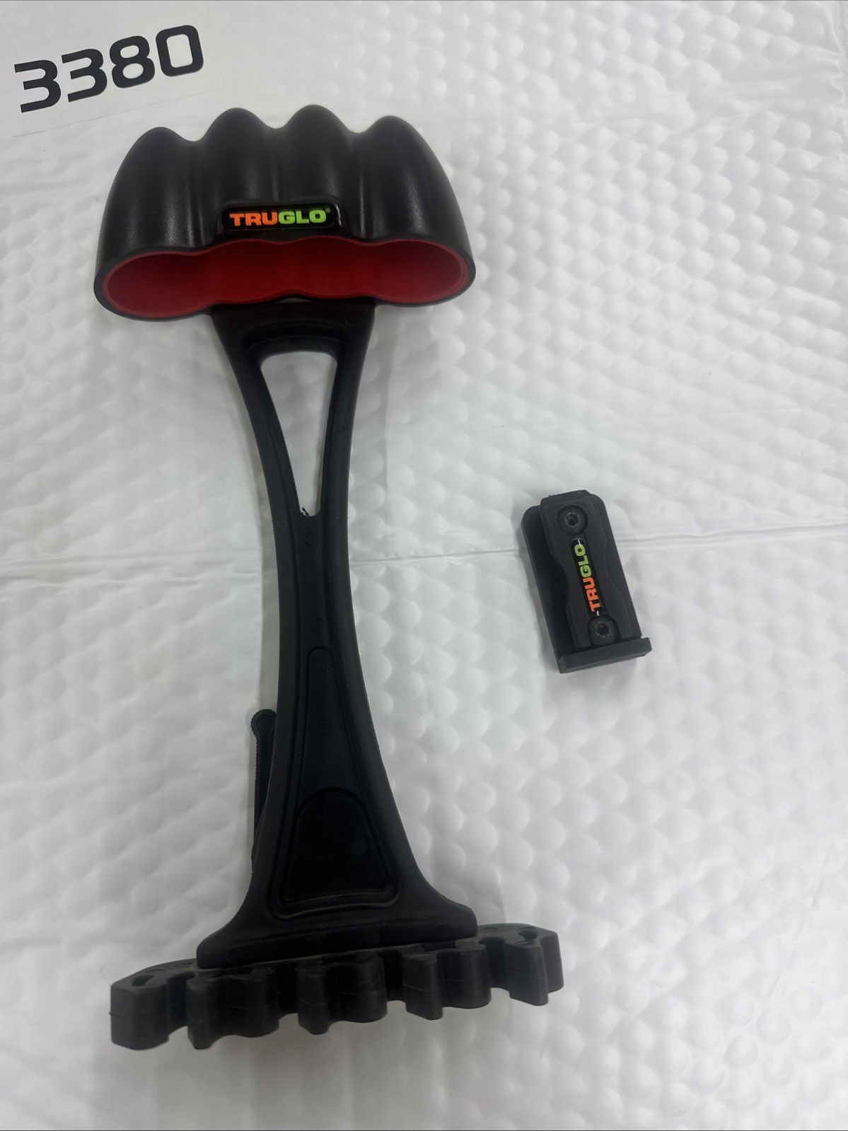 Item 3380 - Tru Glo Archery Quiver