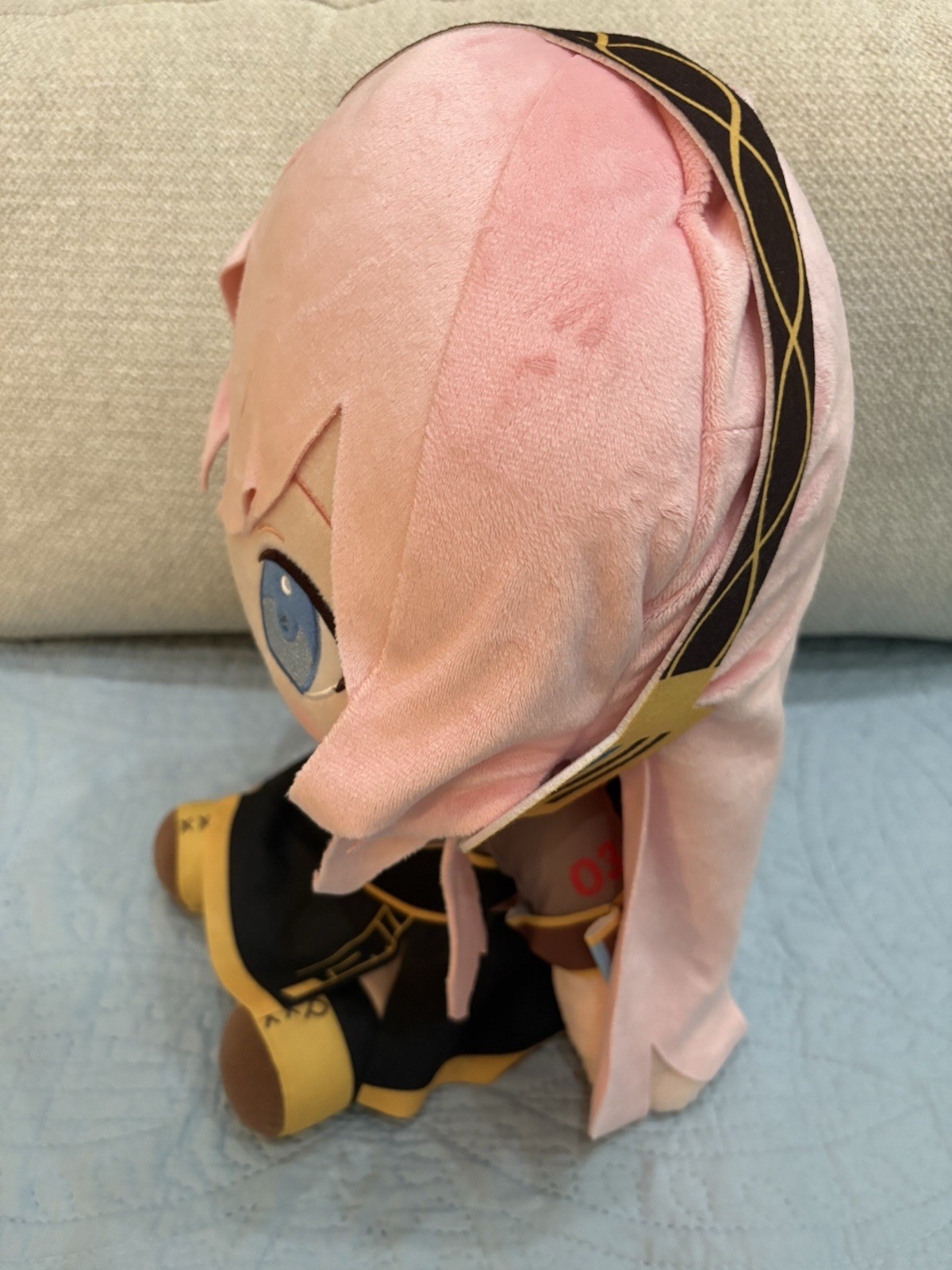 MEGURINE LUKA Hatsune Miku x Round1 Exclusive Vocaloid Collab 14" Big Plush NWT
