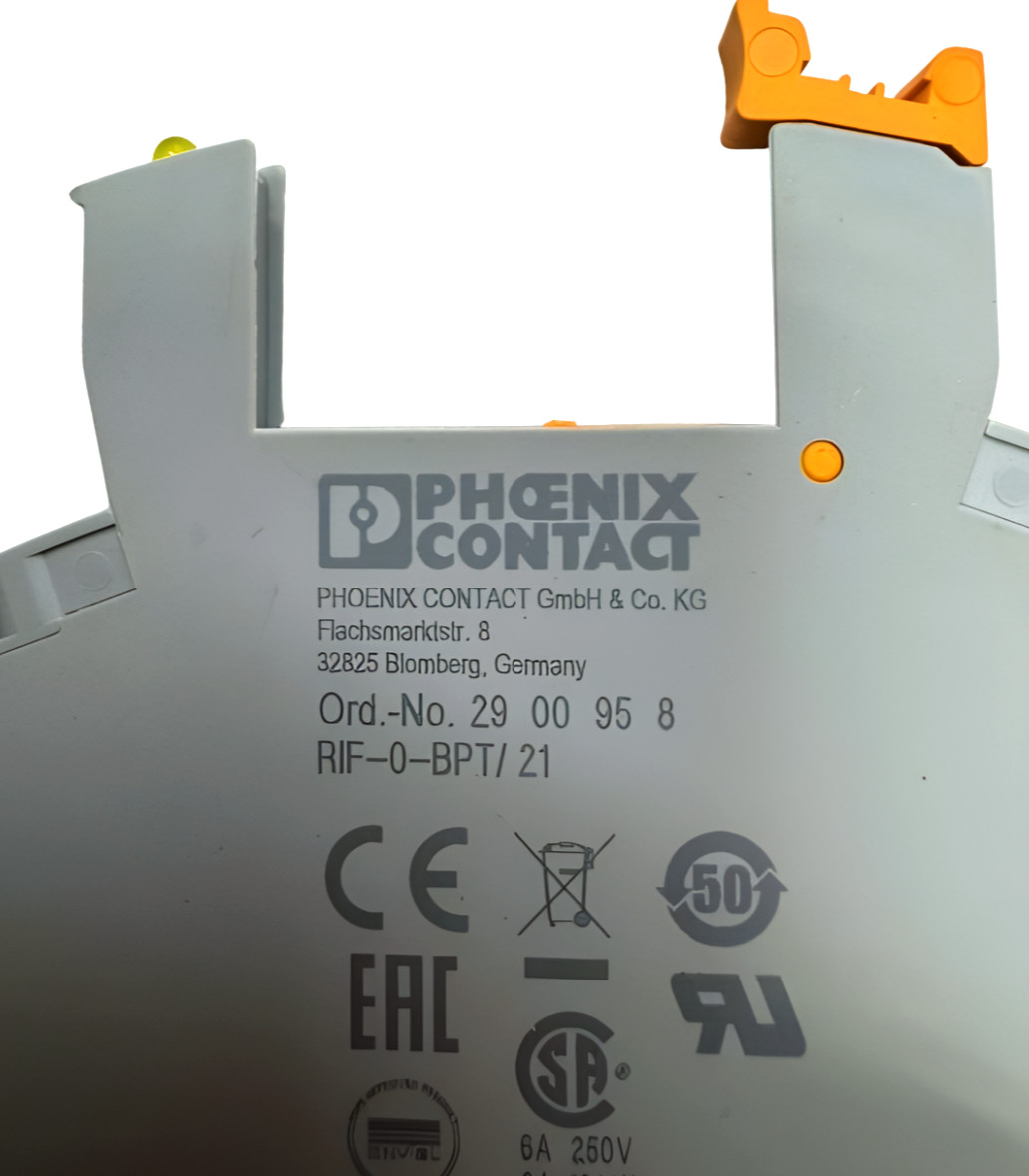 (Box of 10) Phoenix RIF-0-BPT/21 Relay Base, 6A, 250V, 24-16AWG *Free Shipping*