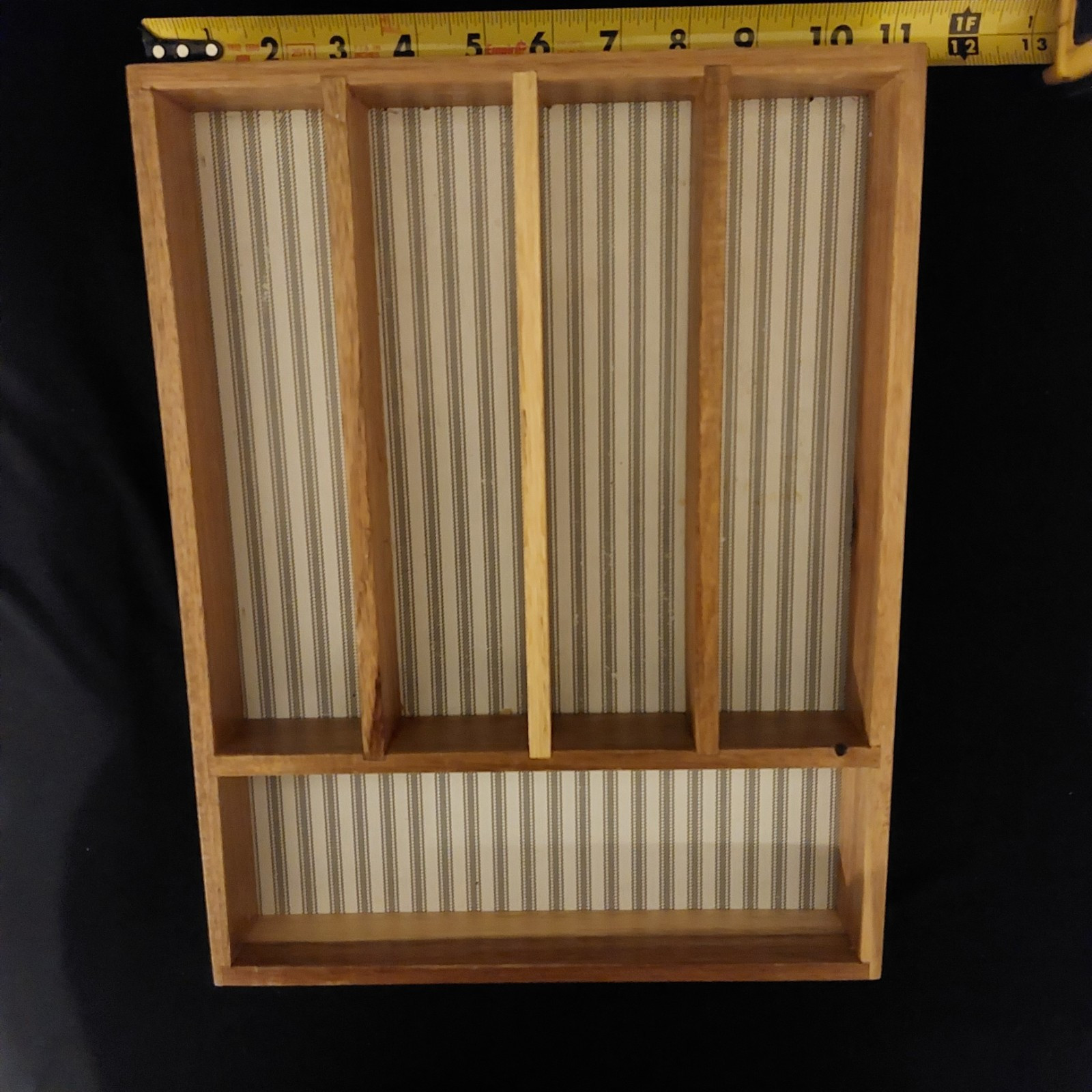 Bee and Willow 2018 Drawer Insert Silverware Organizer 11" x 14"