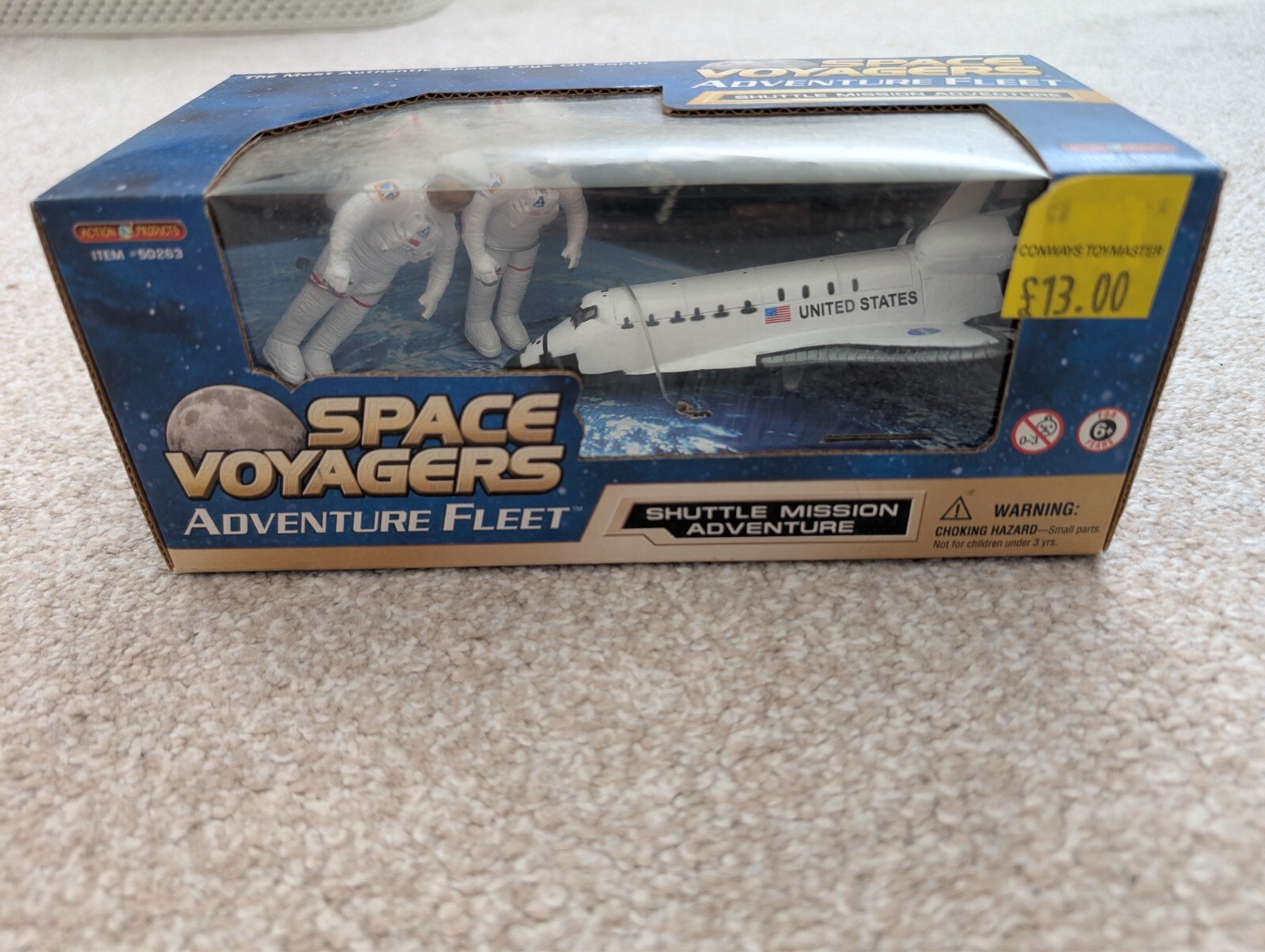 Space Voyagers Shuttle Mission Action Products 1999 Shuttle (6”) + 2 Astronauts