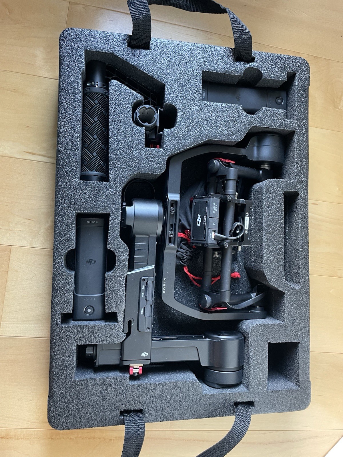 DJI Ronin M 3-Axis Handheld Gimbal Stabilizer Kit & Hard Case ~REPLACE BATTERIES