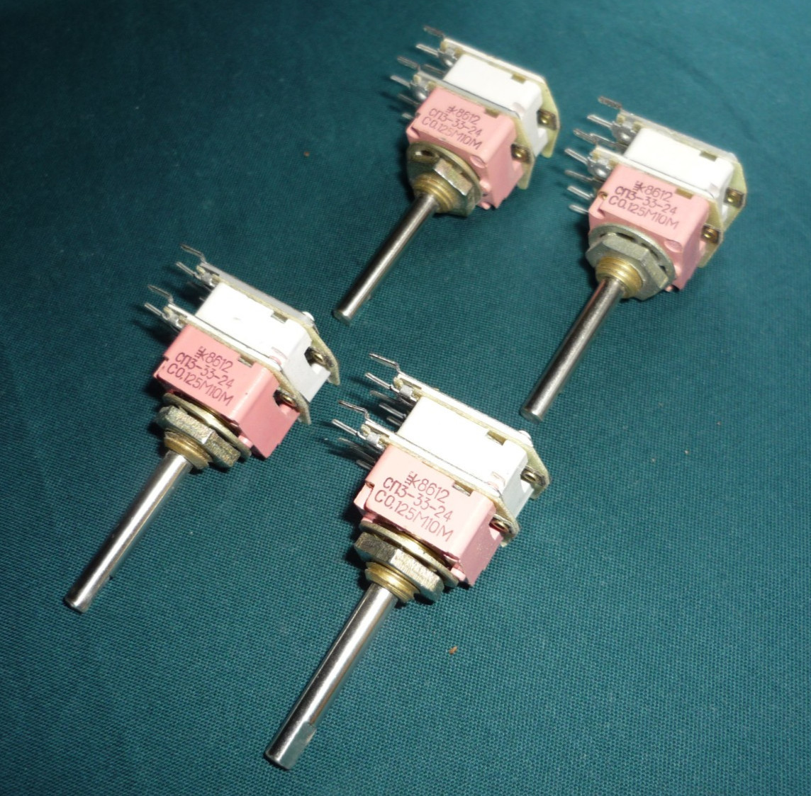 4pcs. 100 kOhm 0.125 W Potentiometer / Variable Resistor SP3-33-24 / СП3-33-24