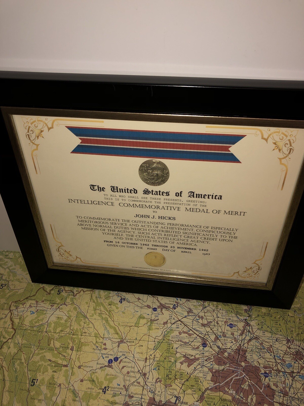 CIA - INTELLIGENCE COMMEMORATIVE MEDAL OF MERIT CERTIFICATE Type-1