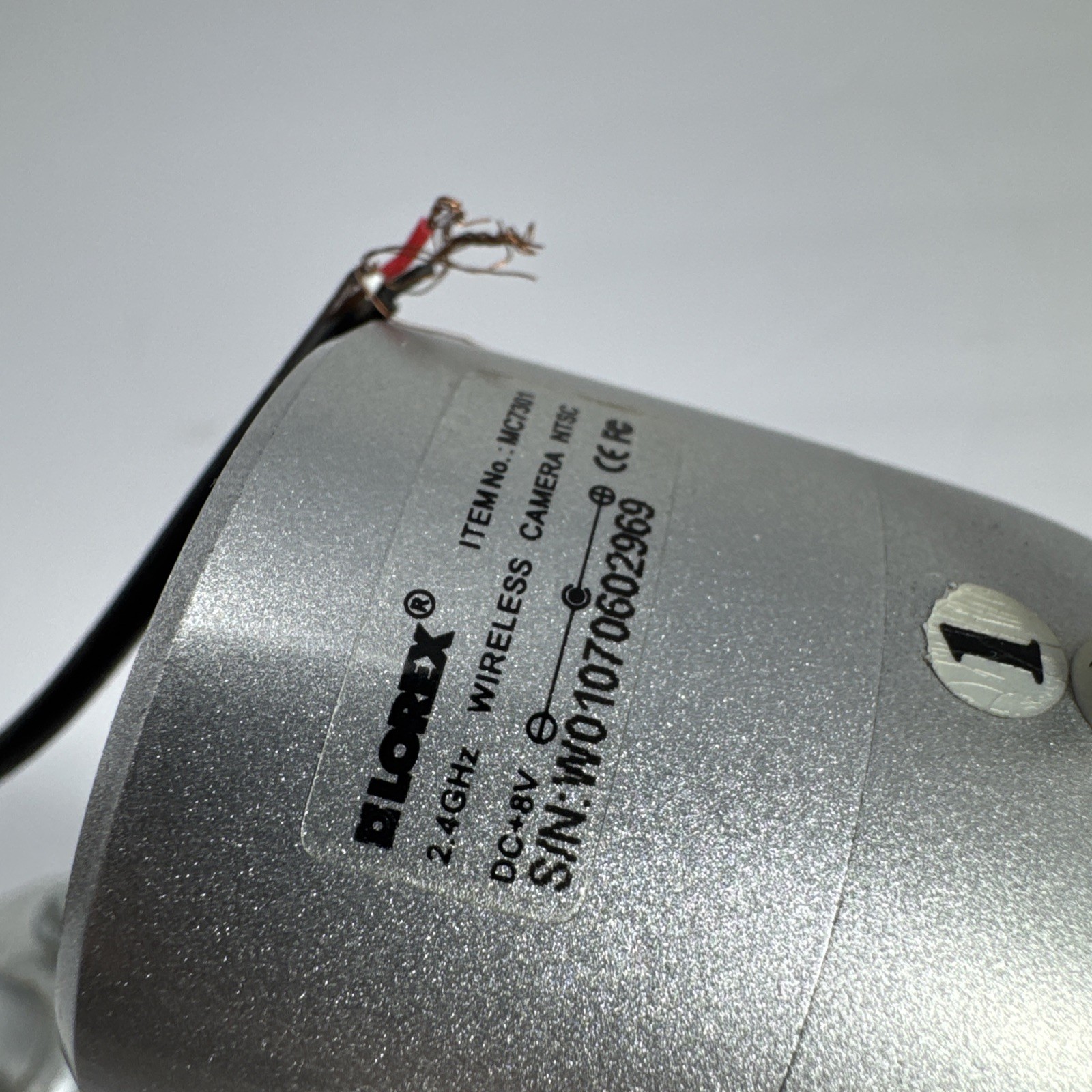 x2 Lorex Silver Security Cameras mc7301 Need To Be Rewired