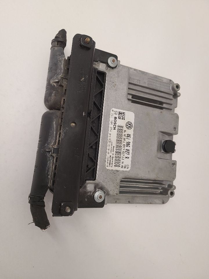 2011 Volkswagen Tiguan Engine ECM Electronic Control Module 2.0L Turbo AWD