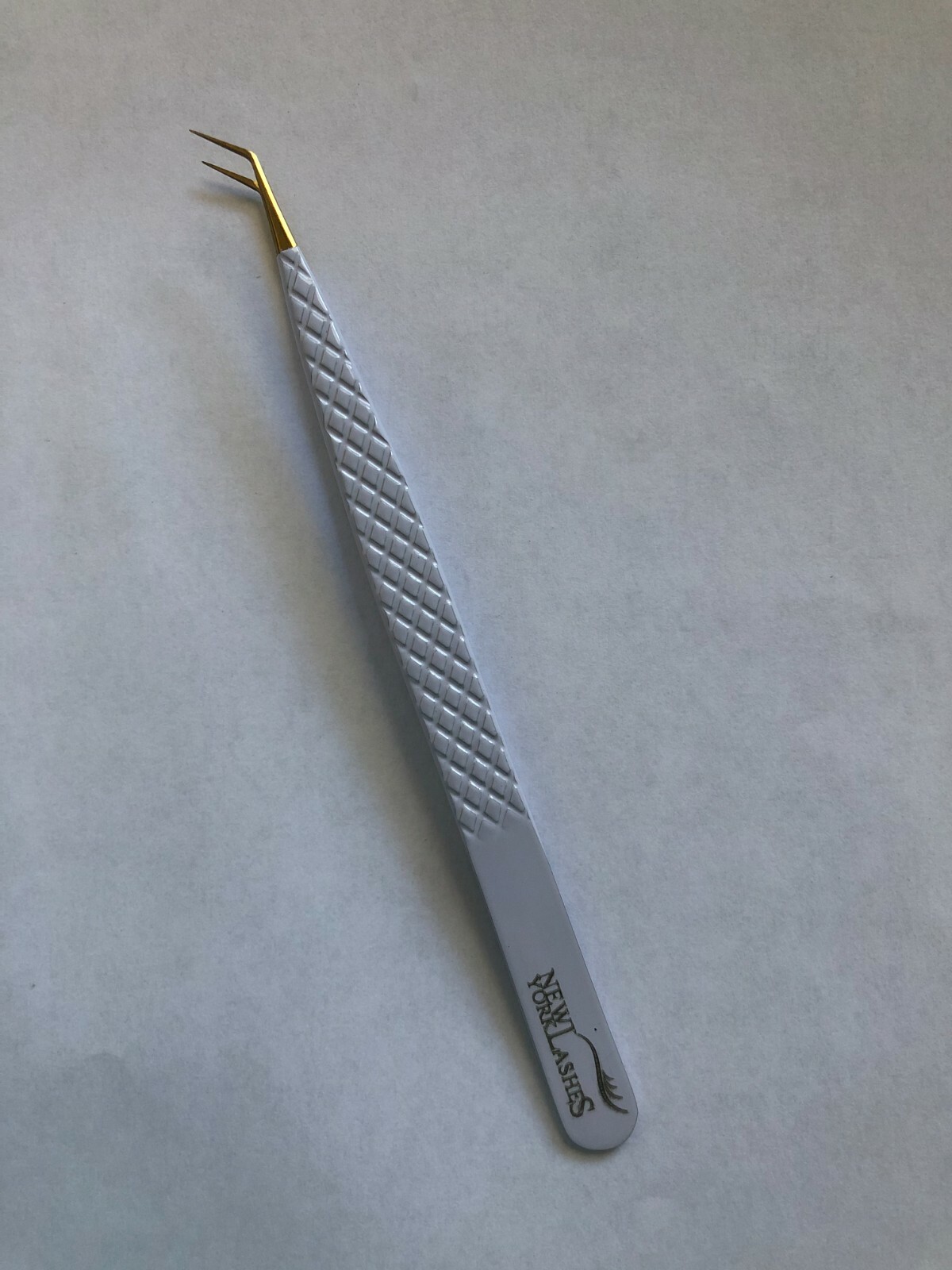 DIAMOND GRIP VOLUME LASH TWEEZERS