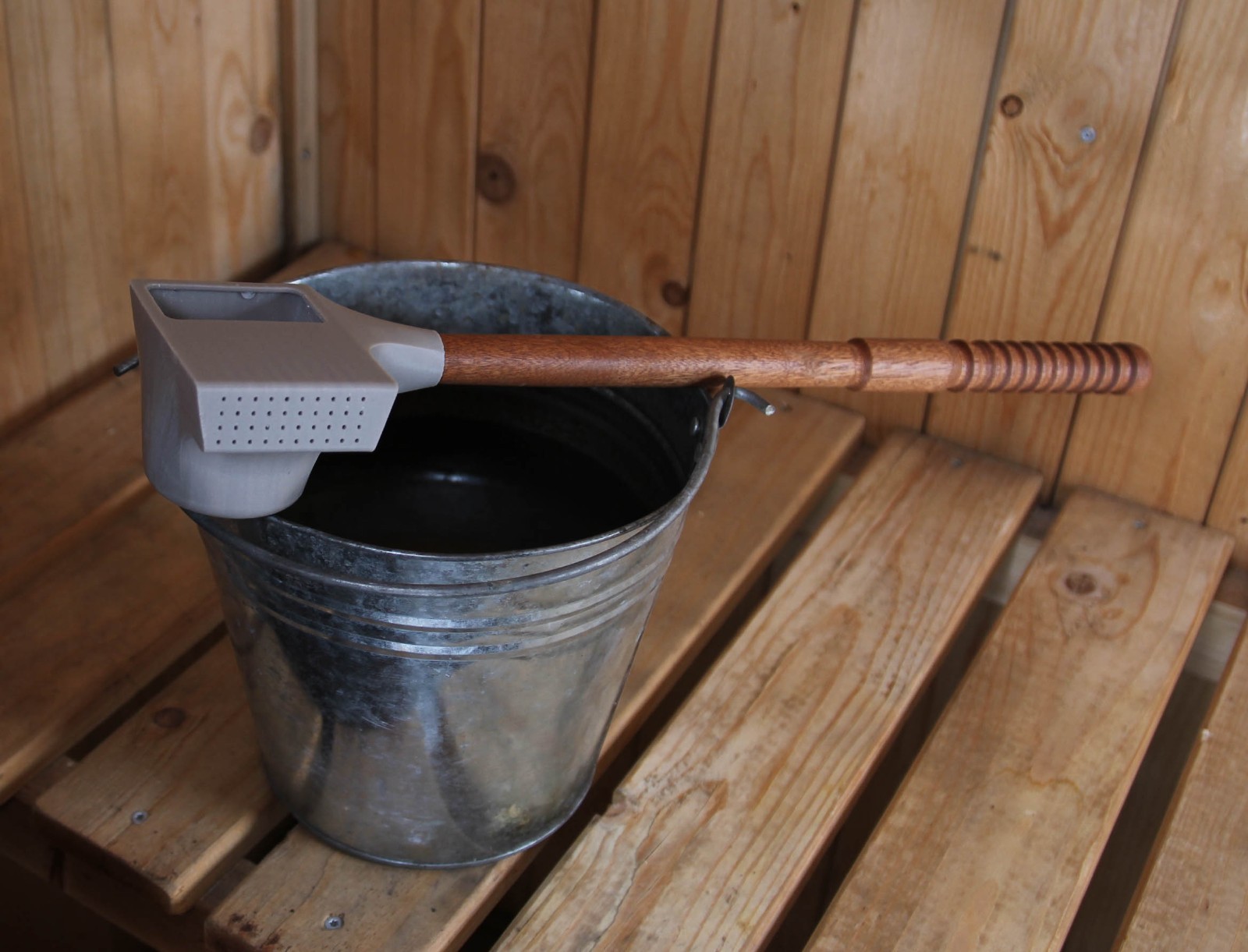 Sauna Ladle rain spoon Mahogni Sipo handmade