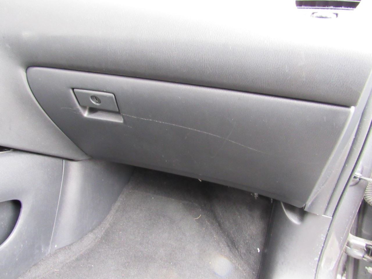 PATHFINDR 2019 Glove Box 1024282