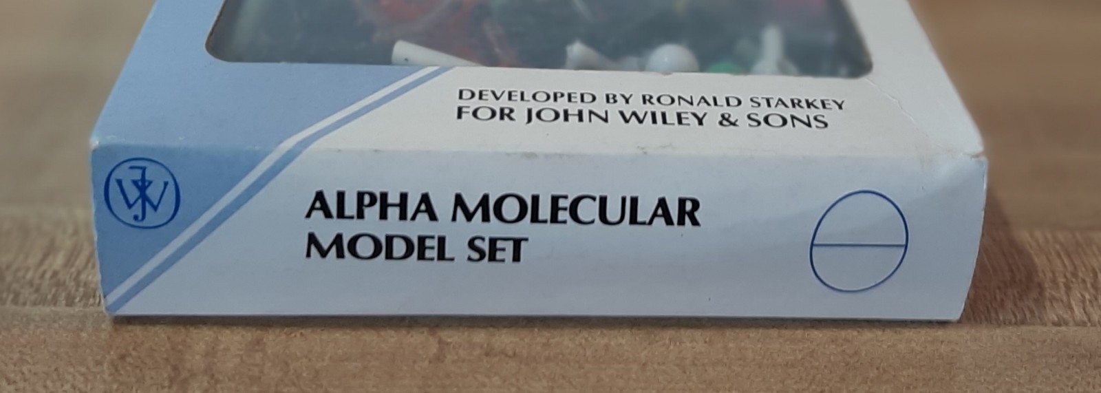 Vintage Alpha Molecular Model Set With Instruction Book 1985