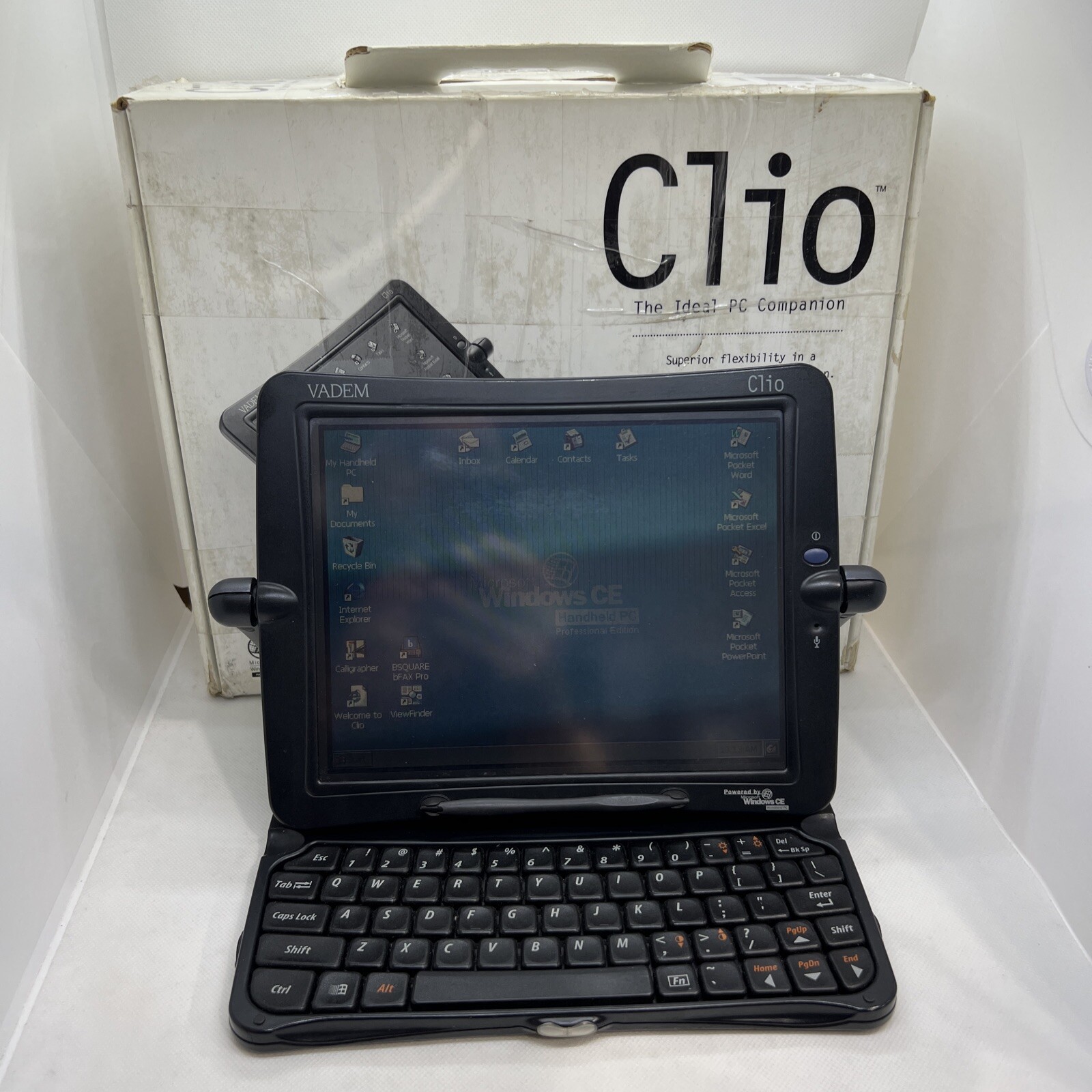 Vintage Vadem Clio C-1000 Tap Swivel Screen Laptop Microsoft Windows CE WORKS