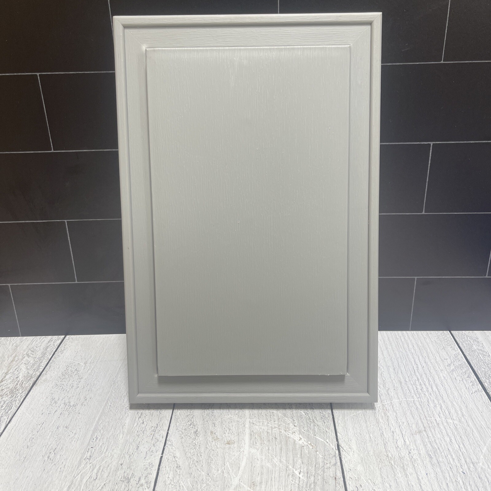 GRAPHITE 215, 8-1/8 IN W, 12-1/16 IN H, VINYL, MOUNTING BLOCK