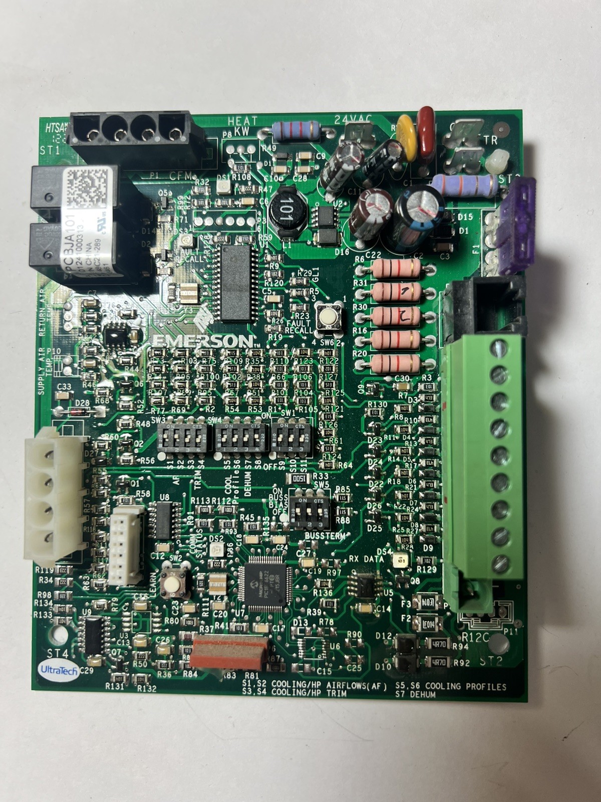 Emerson Circuit Control Board PCBJA101  48C21-289