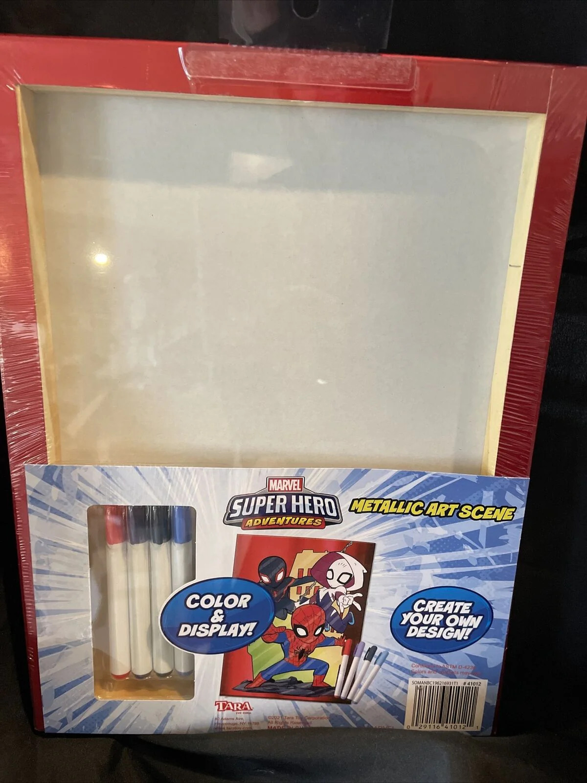Marvel superhero adventures, Metallic art scene