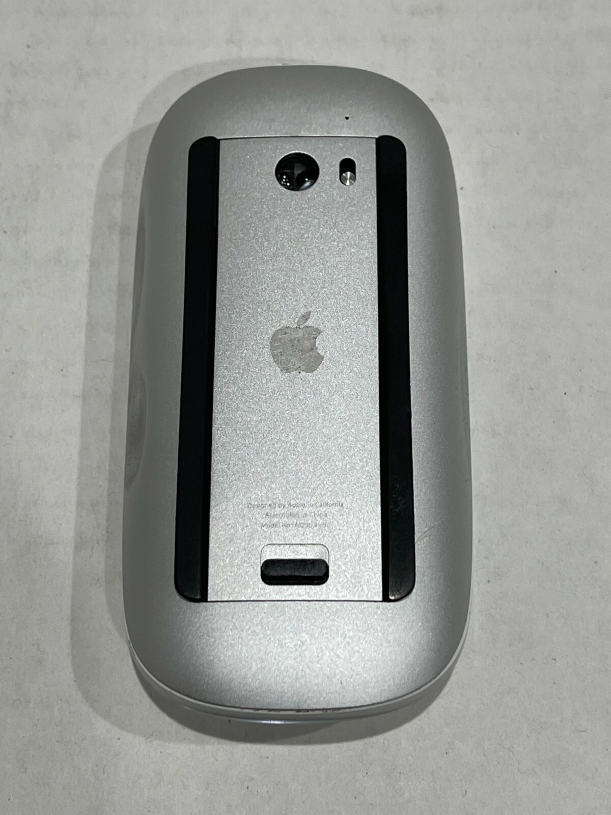 Genuine Apple Mouse A1296 Vdc White Bluetooth Used