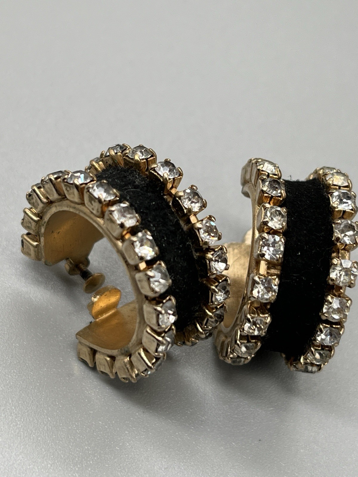 Elegant Heavy Black Velvet Clear Rhinestone Screw back Earrings 1"