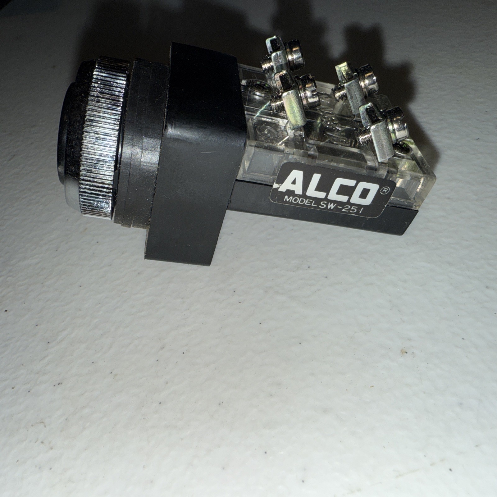 SW-251 ALCO Switch Pushbutton Full Size