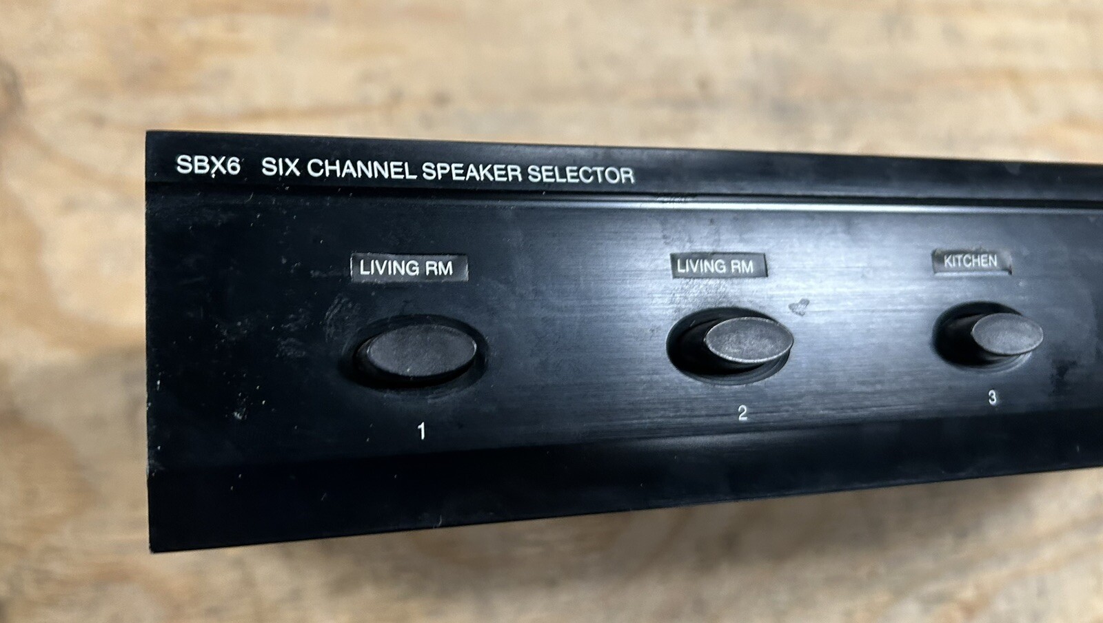 TIVOLI DESIGN SBX6 FOUR CHANNEL SPEAKER SELECTOR