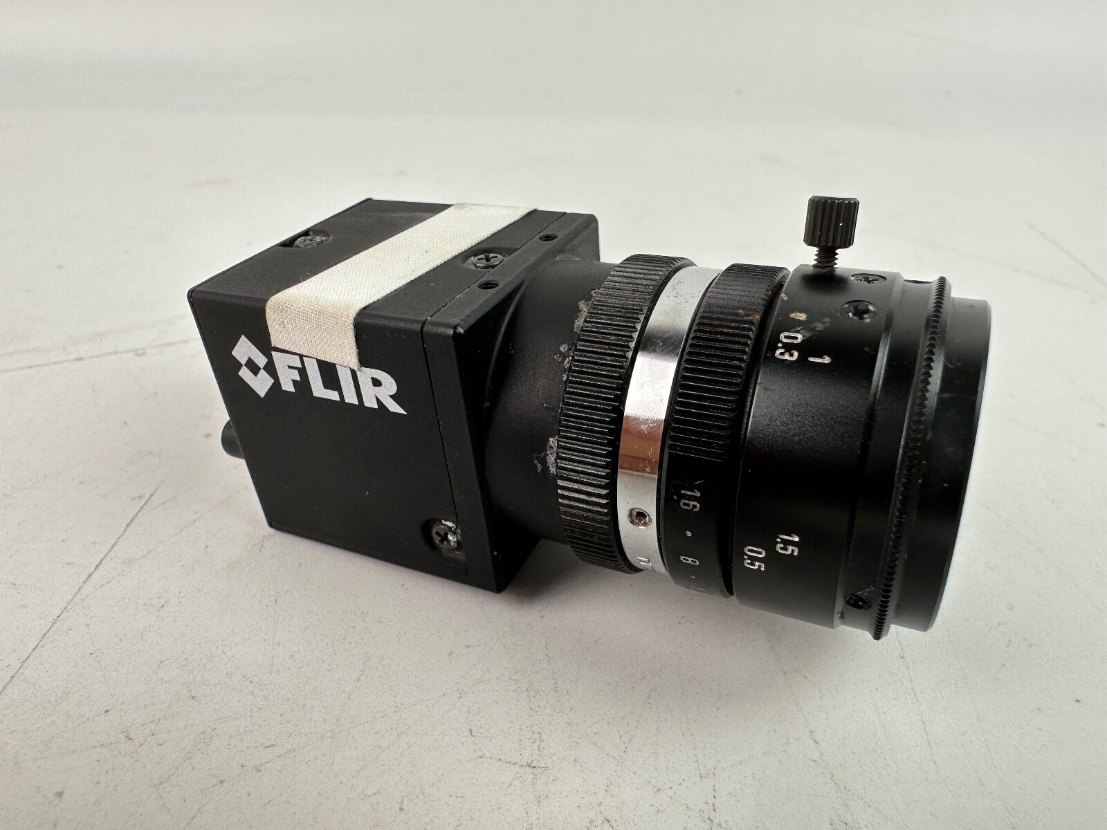 TELEDYNE FLIR BFLY-PGE-09S2C-CS, 0.9 MP, 30 FPS, COLOR, CS-MOUNT w/ Tamron Lens