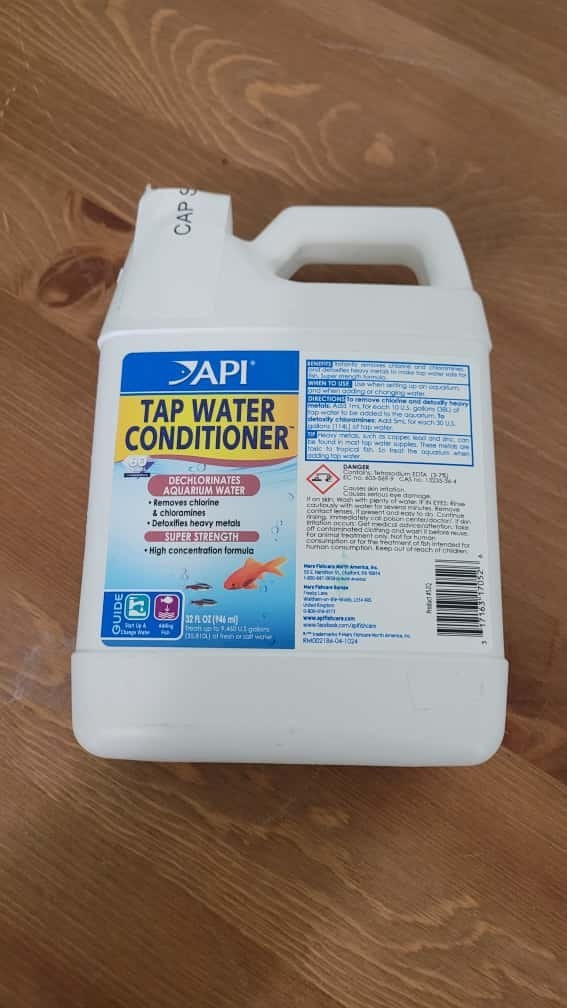 API POND STRESS COAT Pond Water Conditioner 32-Ounce Bottle BNIB