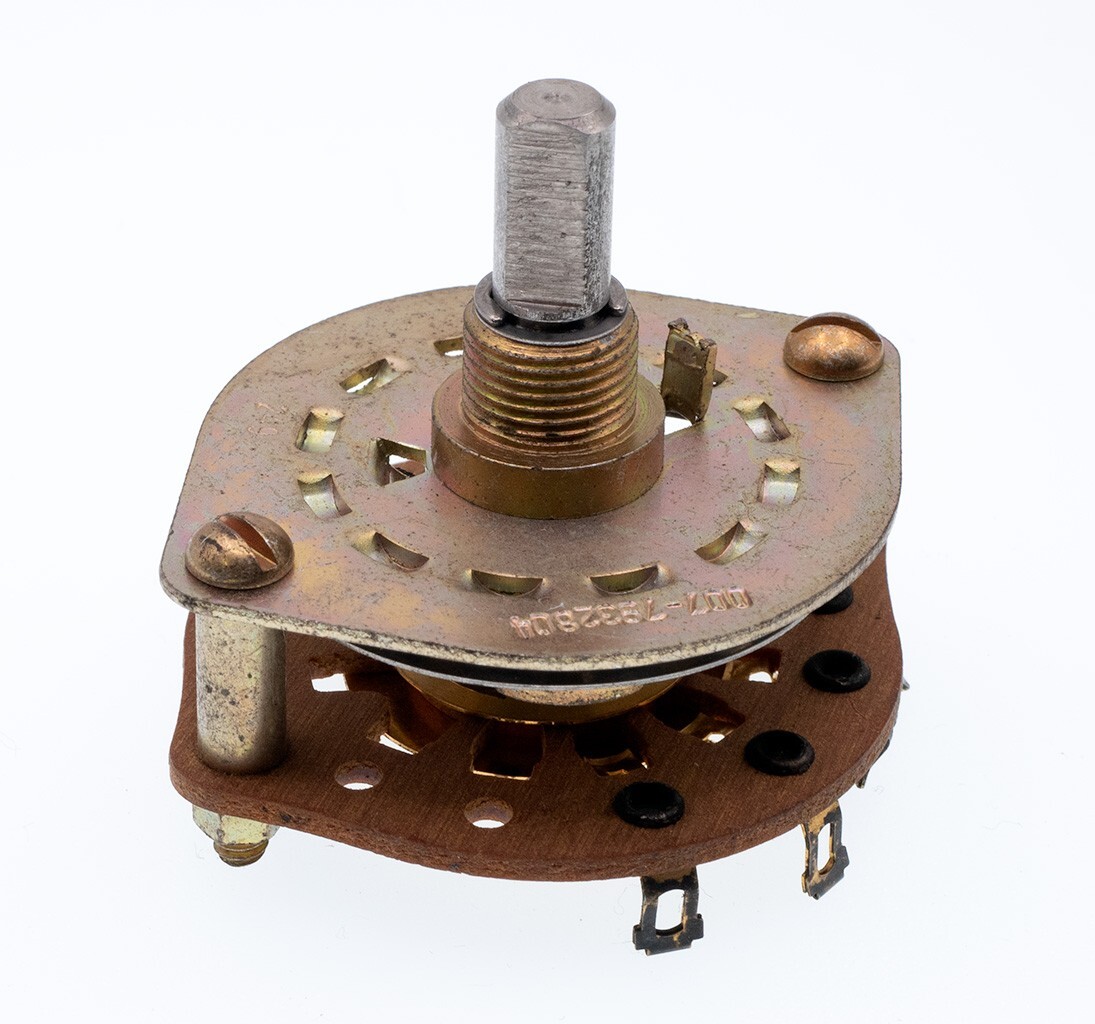 Continental 007-79328014, 1 Wafer, 1 Pole, 7 Position, Shorting Rotary Switch