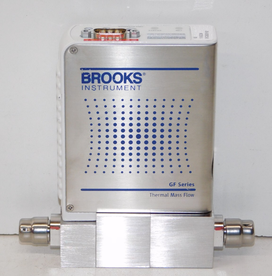 New Brooks GF100CXXC Thermal Mass Flow Controller N2 10 SCCM GF100C-908799 USA