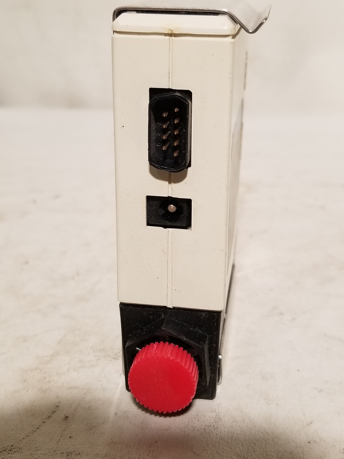 Sierra Instruments top-trak 824-1, gas flow meter, N2 gas, 0-20SLPM, 150PSIG max