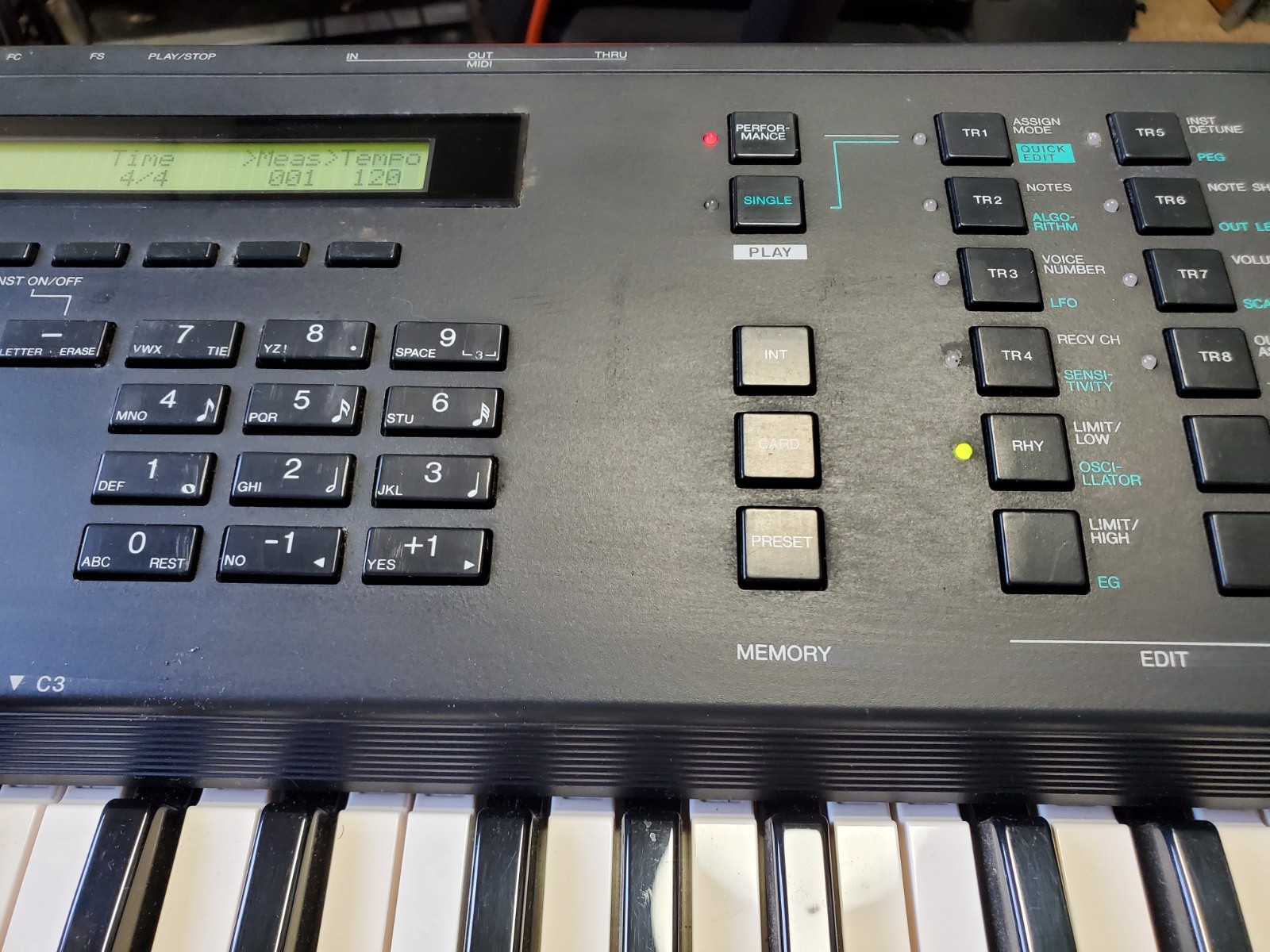 Yamaha V50 Digital Synthesizer New Battery & Button Initialized Good Condition
