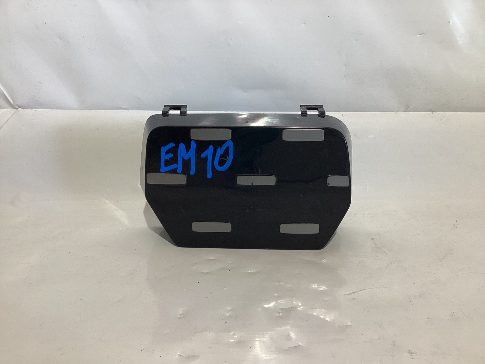 BMW radar sensor cover PART#9500174 OEM